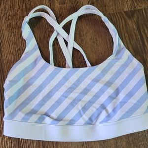 Lulu lemon sports bra